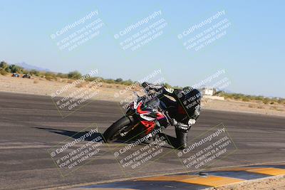 media/Nov-06-2023-Moto Forza (Mon) [[ce023d0744]]/2-Advanced Group/Session 5 (Turn 3 Inside)/